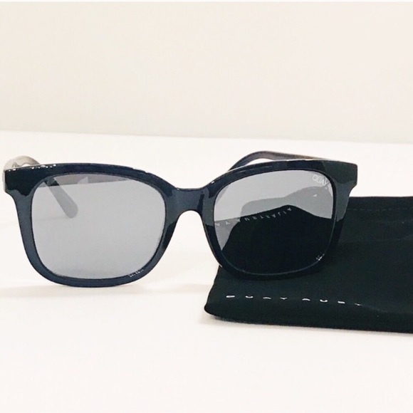 Quay Kingsley Sunglasses - Picture 5 of 6